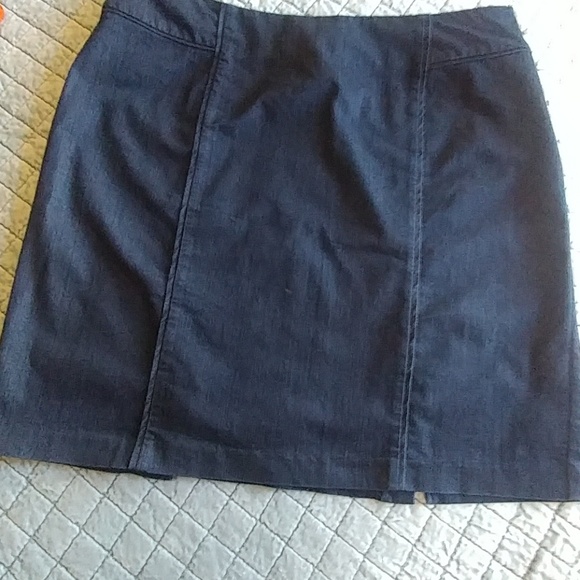 NEW YORK&COMPANY SKIRT - Picture 1 of 5